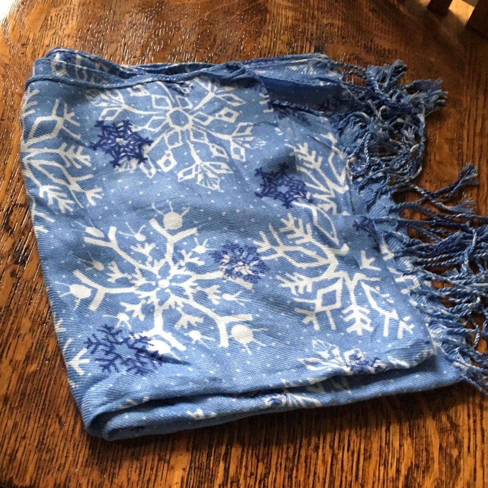 Blue Snowflake Silky Soft Fringe Scarf